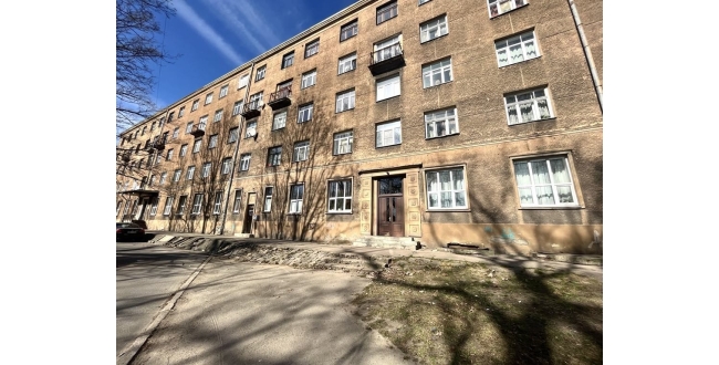 Rīga, Sarkandaugava, Aptiekas