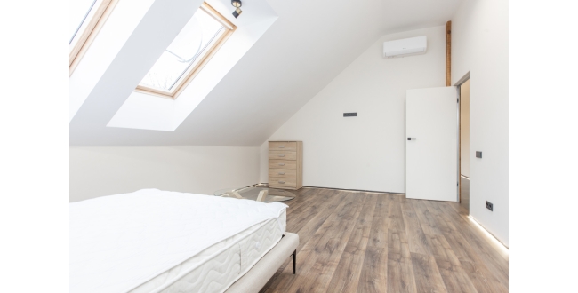 Rīga, Berģi, Jaunības